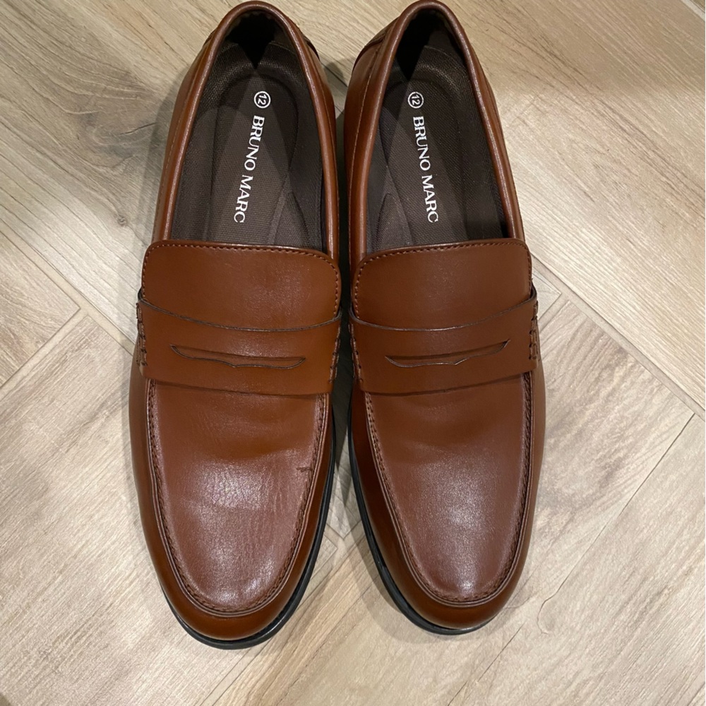 Look new, Bruno Marc Men's Brown Loafers shoes size 12 classic preppy slip ons
